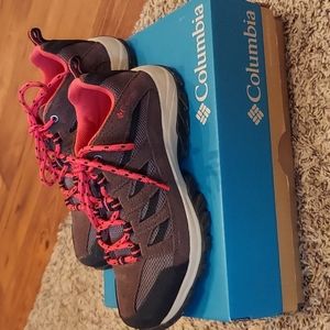 Crestwood Hiking Shoe